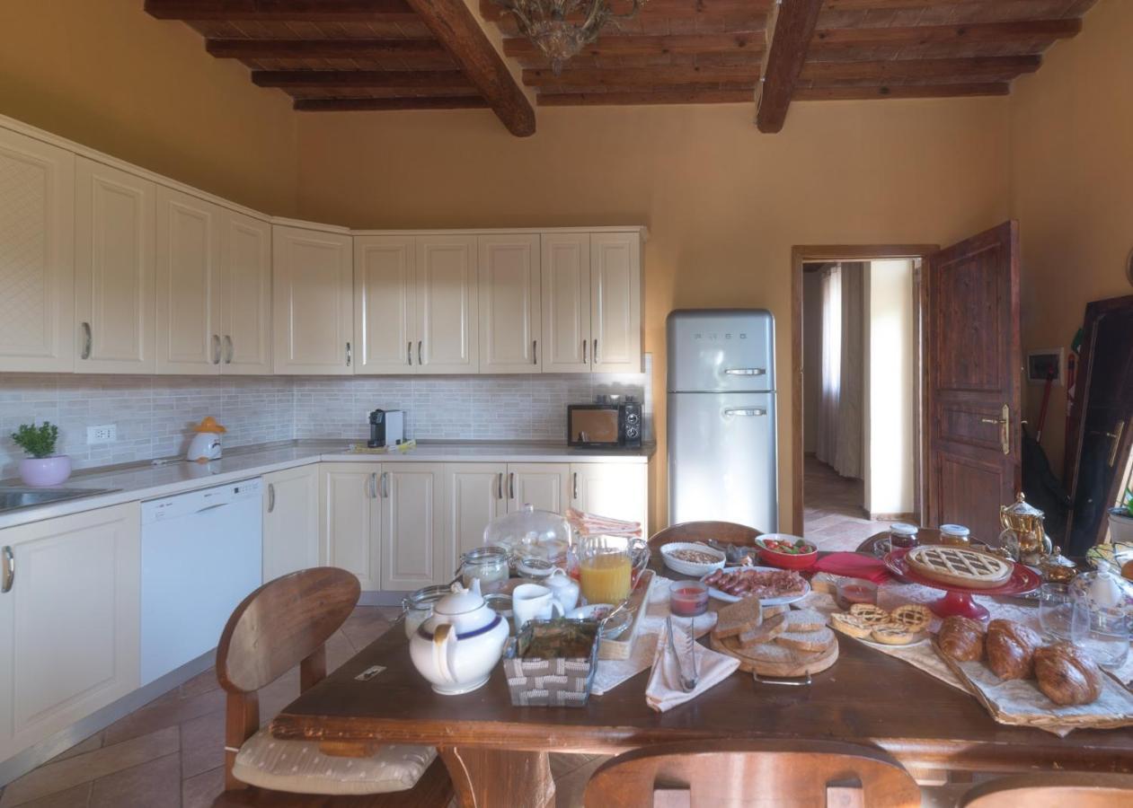 Coiano La Casa Rossa Bed & Breakfast エクステリア 写真